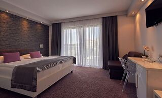 Boutique Hotel Life