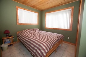 Outlaws Inn by Apex Accommodations