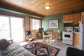 Outlaws Inn by Apex Accommodations