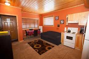 Silver Bullet Inn by Apex Accommodations