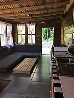 Roatan Bed & Breakfast Apartments