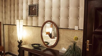 Royal Suites