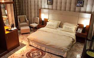 Royal Suites