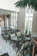 Club Tree Hotel
