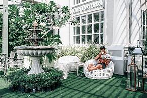 Club Tree Hotel
