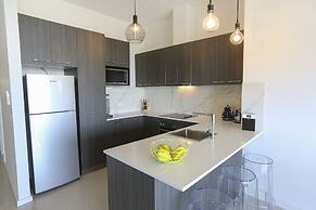 Indulge Apartments CBD