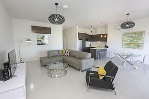 Indulge Apartments CBD