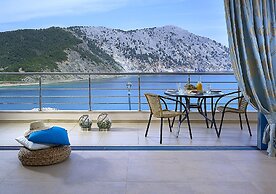 Xenia Residence & Suites