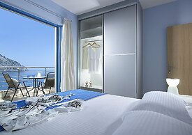 Xenia Residence & Suites