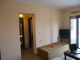 Almini Apartments