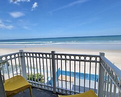 Chateau Mar Beach Resort