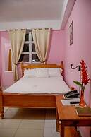 La Flamboyant Hotel