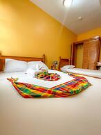 La Flamboyant Hotel