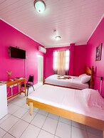 La Flamboyant Hotel