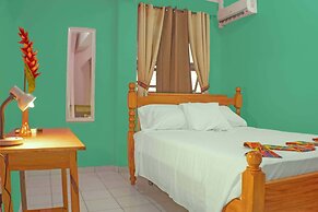 La Flamboyant Hotel