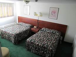 Canadiana Motel
