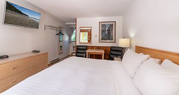 Cedar Motel