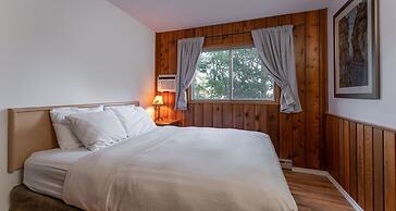 Cedar Motel
