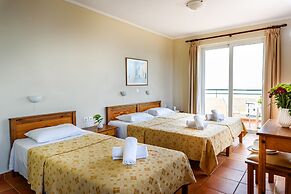 Panos Beach Hotel
