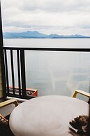 The Oceanfront Hotel