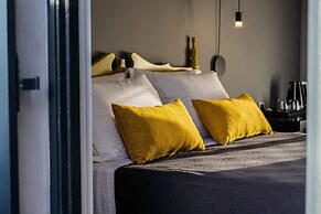 Aethra Boutique Rooms