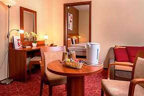 Patak Park Hotel