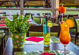 Patak Park Hotel