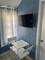 Windspire Inn