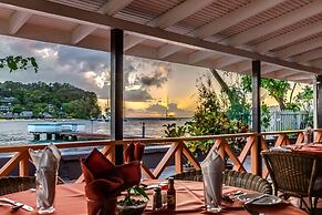 Mariners Hotel