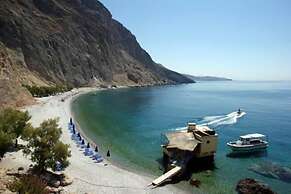 Madares Hotel