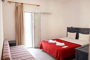 Madares Hotel