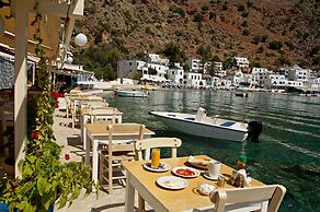 Madares Hotel