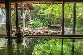 HAKONE Setsugetsuka