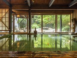 HAKONE Setsugetsuka