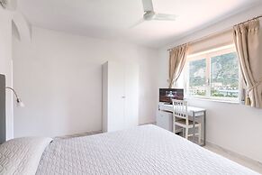 Sisters Hostel