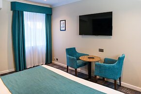 Almondsbury Inn & Lounge