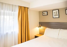 Almondsbury Inn & Lounge
