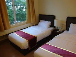 DM Hotel
