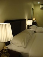 DM Hotel