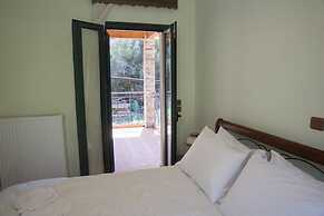 Elia Therissos Maisonettes