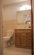 Windsong Guest Apartments