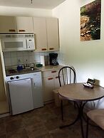 Copper River Motel