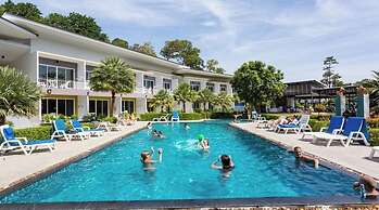 Gypsy Sea View Resort