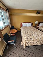 Forest Plaza Motel