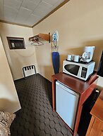 Forest Plaza Motel
