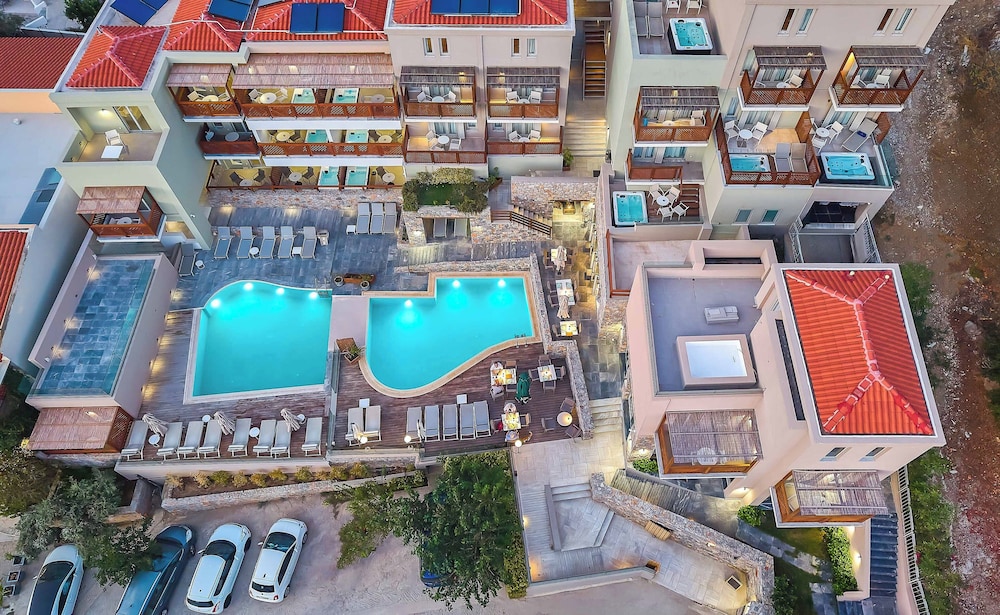 Mystery Skiathos Luxury Residence