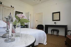 Bella Ev Guest House