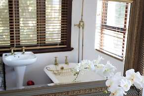Bella Ev Guest House
