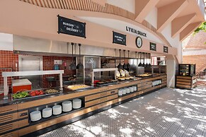 Limak Limra Hotel & Resort