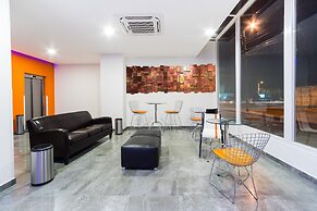 Hotel LP Equipetrol